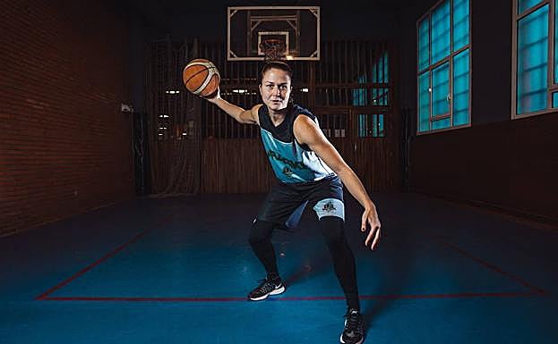 La exterior Romina Ciappina se desvincula del Araski El Correo